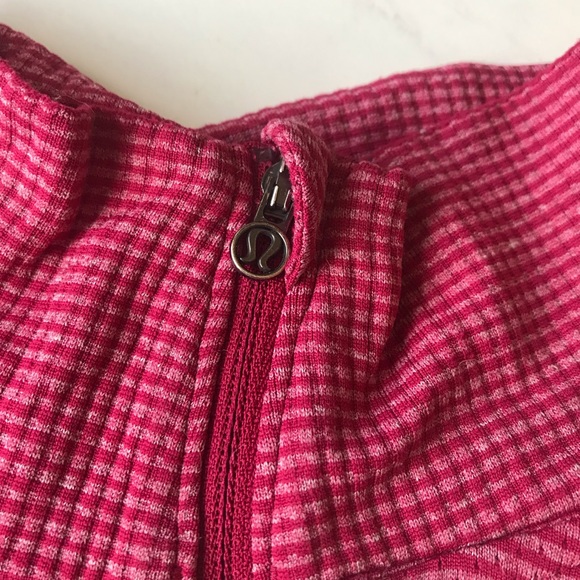 Lululemon Swiftly tech half zip. Size 8 - Picture 7 of 7